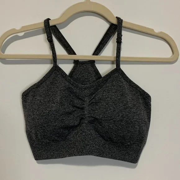 SEAMLESS HIGH STRETCH RUCHED SPORTS BRA SCRUNCH BUTT BIKER SHORTS | PLAIN GREY - Picture 2 of 7